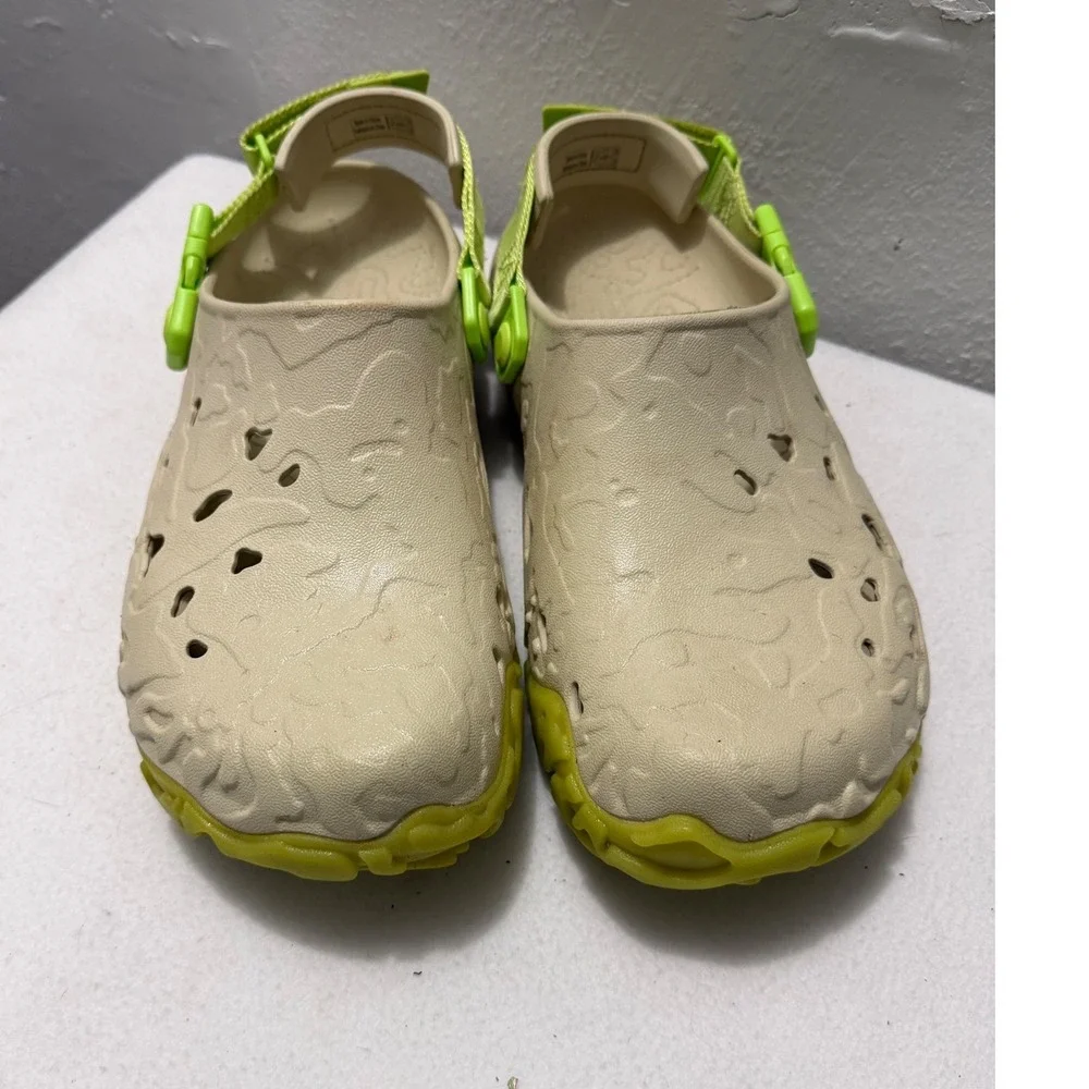 Crocs Echo Clog Desert Grass Limeade Mens 10 Womens 12 Sporty Sandal